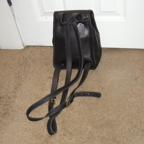 Vintage COACH black leather Backpack - Picture 4 of 14